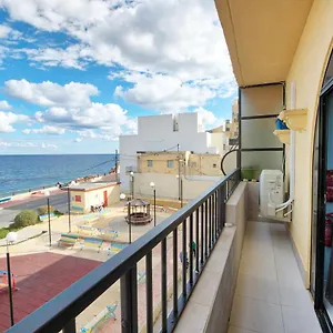 119/4 - Sea View - 3 Bedrooms , Xghajra Malta